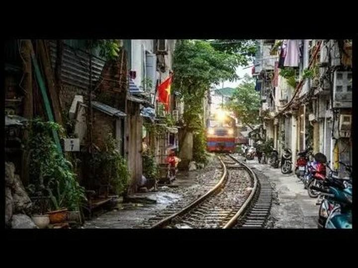 Hotspot Matrix và Xuất hiện phim Việt dở nhất 2025, netizen than trời “để tiền ăn bát phở