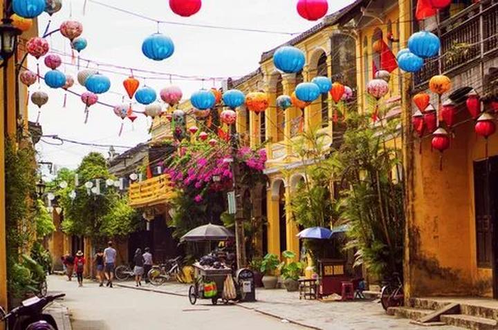 Từ