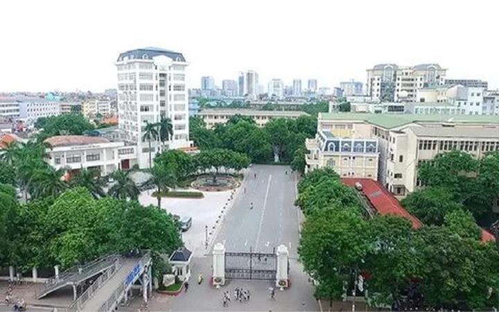 Hotspot Matrix và Gái Pháp mê tít 2 kiểu váy xinh như thơ, diện từ hè năm này sang năm